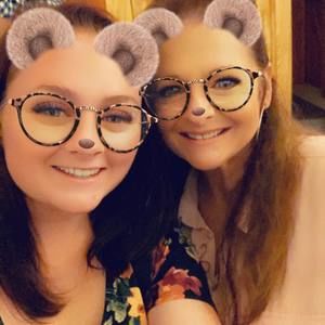 Meet your Posher, Stacy